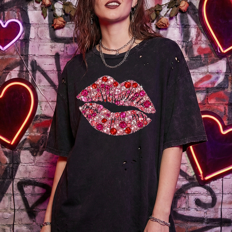 Gem Kiss | Faux-Rhinestone - DTF Transfer